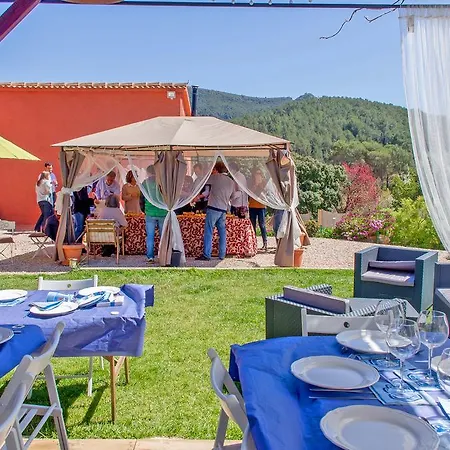 La Casa De Les Cireres *